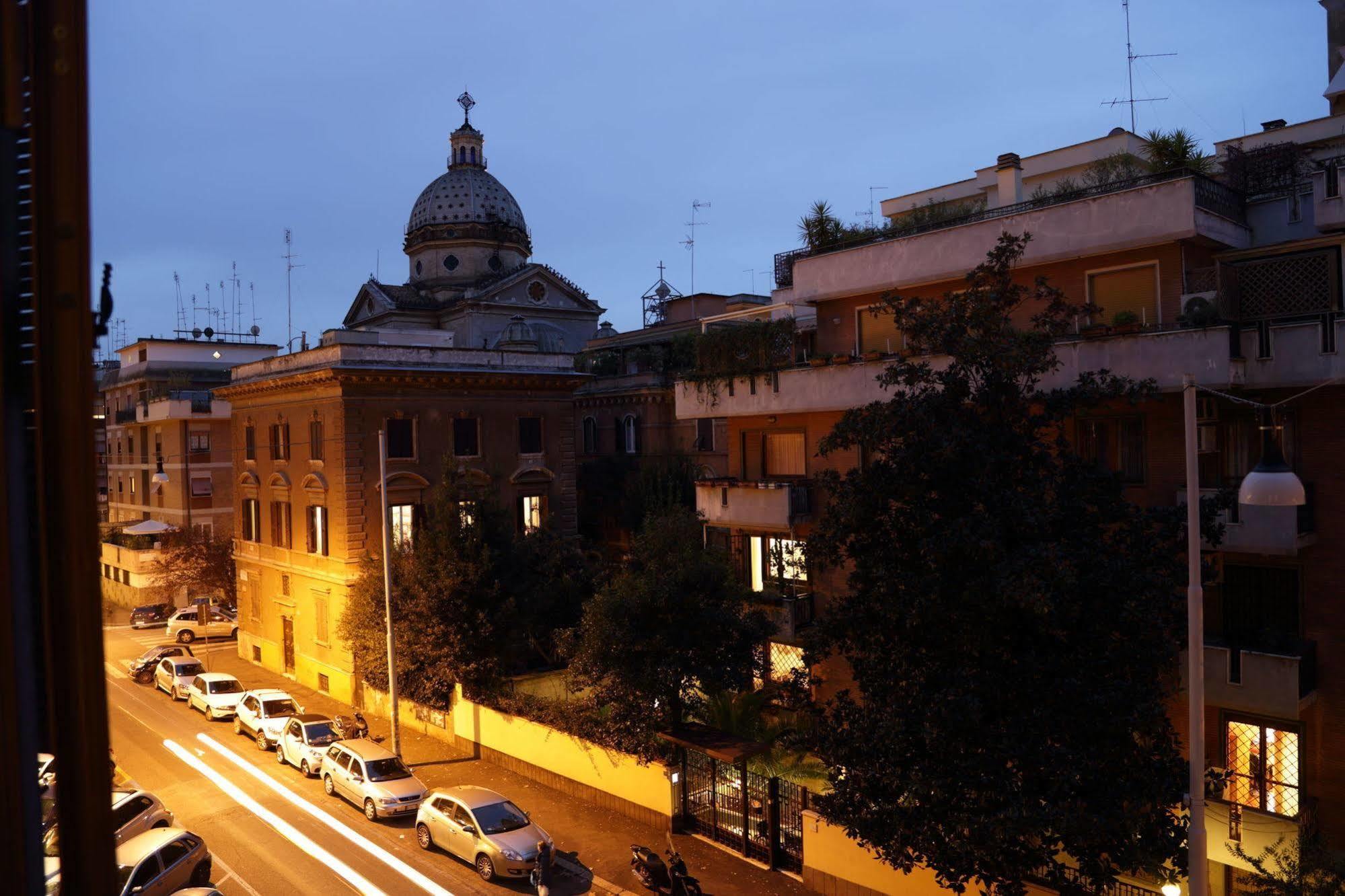 Residenza I Rioni Guesthouse Rome Extérieur photo